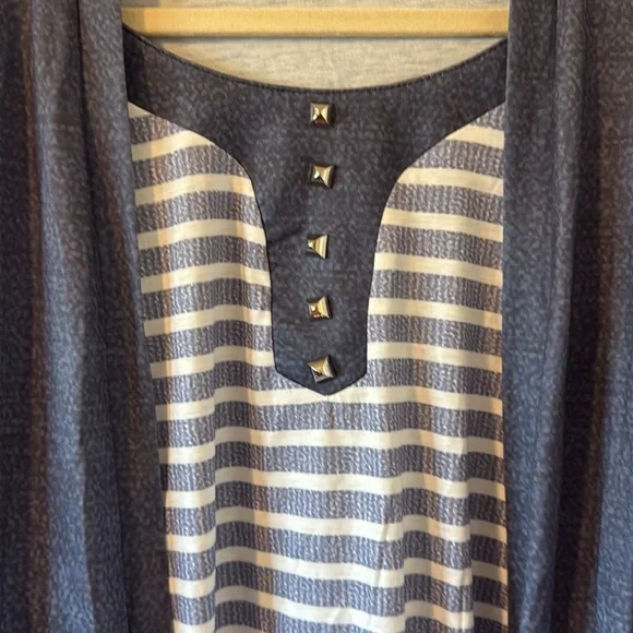 Women’s Striped Top With Built In Cardigan Long Sleeve Size XL - Picture 2 of 10
